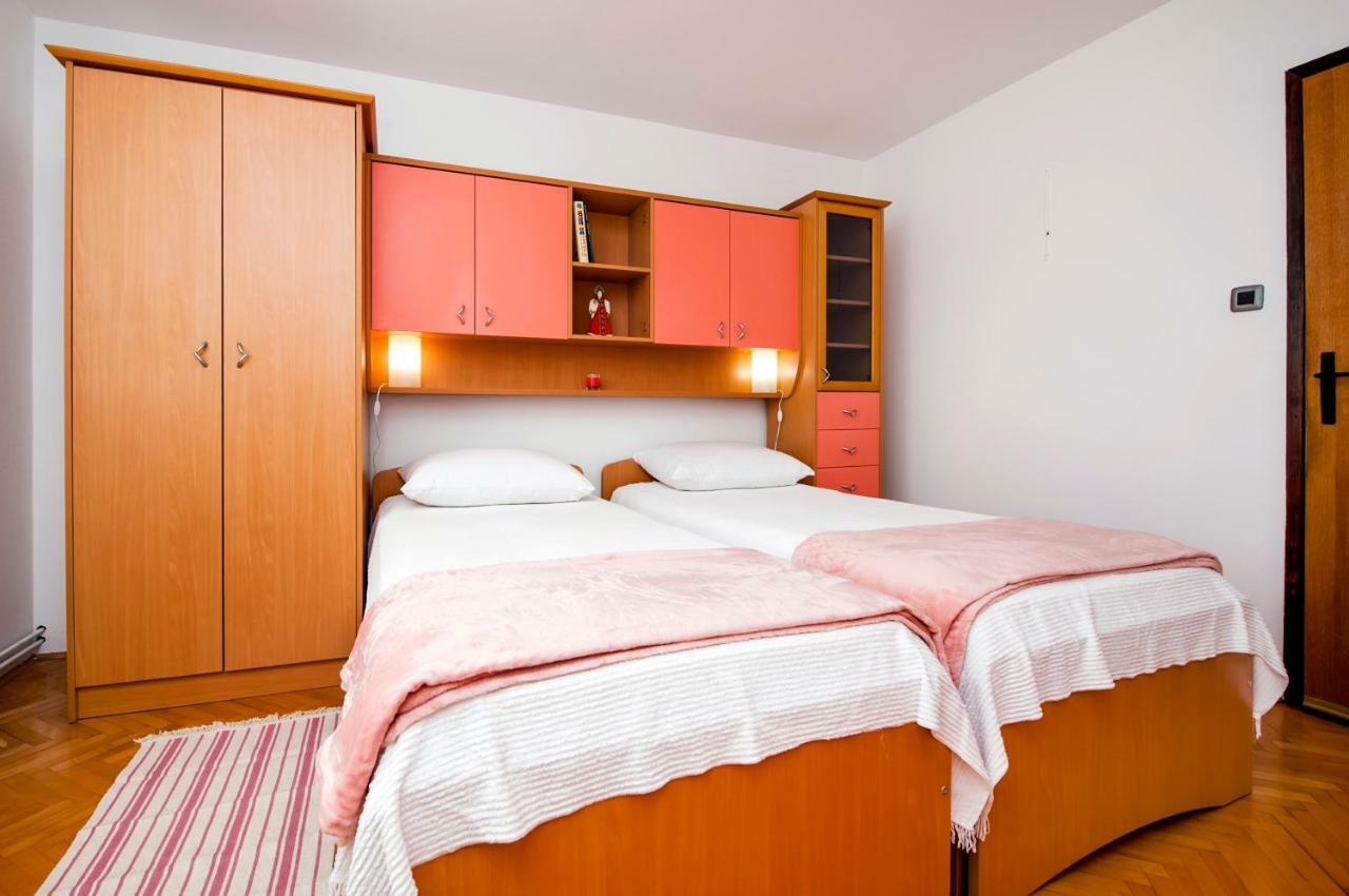 Apartment Nika Rovinj Bagian luar foto